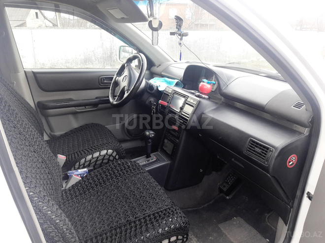 Nissan X-Trail 2002, 182,000 km - 2.0 l - Zaqatala
