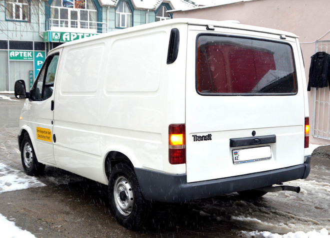 Ford Transit 1998, 286,000 km - 2.5 l - Bakı