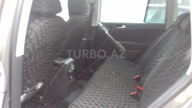 Volkswagen Tiguan 2009, 85,000 km - 2.0 l - Sumqayıt