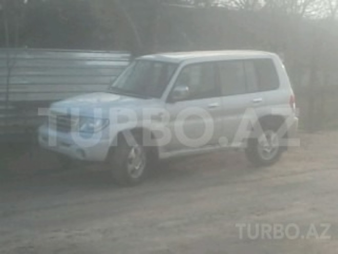 Mitsubishi Pajero io 2001, 168,000 km - 0.2 l - Cəlilabad