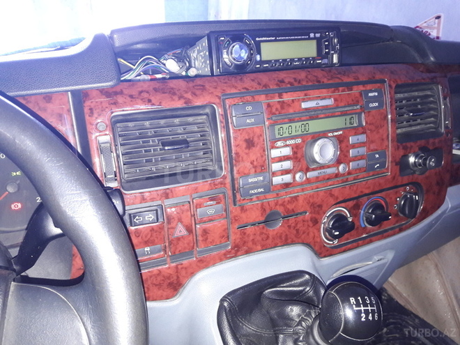 Ford Transit 2011, 273,300 km - 2.4 l - Naxçıvan