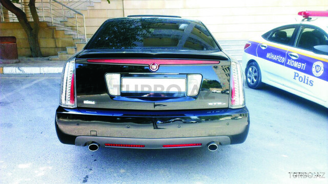 Cadillac  2007, 80,000 km - 4.6 l - Bakı