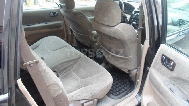 Mitsubishi Chariot 2000, 241,000 km - 2.4 l - Bakı