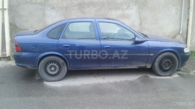 Opel Vectra 1997, 310,000 km - 1.8 l - Bakı