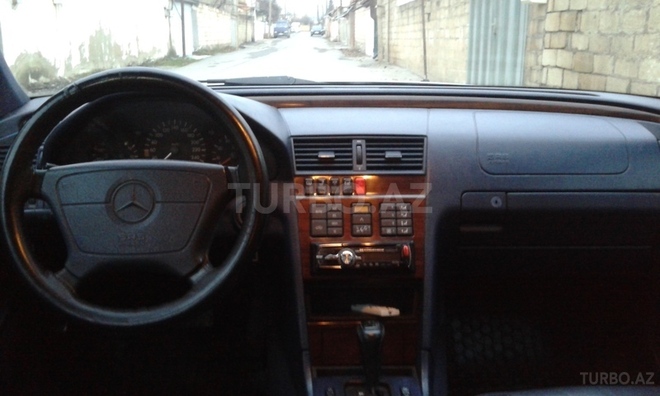 Mercedes C 180 1995, 149,249 km - 1.8 l - Siyəzən