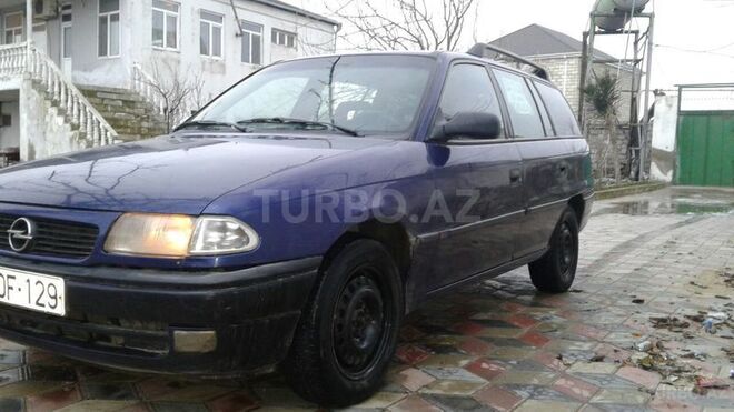 Opel Astra 1997, 380,000 km - 1.6 л - Bakı