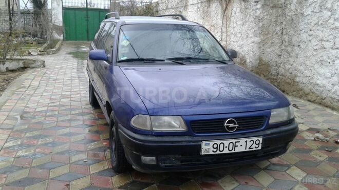Opel Astra 1997, 380,000 km - 1.6 л - Bakı