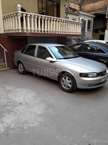 Opel Vectra 1997, 200,052 km - 1.8 l - Bakı
