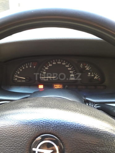 Opel Vectra 1997, 200,052 km - 1.8 l - Bakı