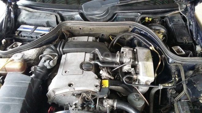 Mercedes E 220 1993, 511,200 km - 0.3 l - Dəliməmmədli