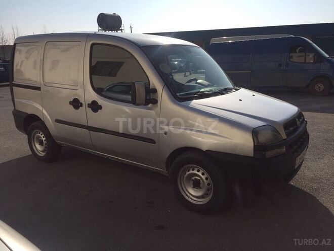 Fiat Doblo 2004, 190,000 km - 1.9 л - Bakı