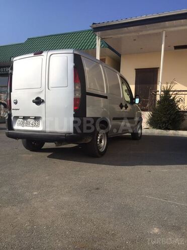 Fiat Doblo 2004, 190,000 km - 1.9 л - Bakı