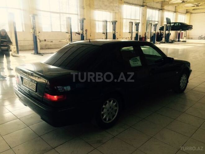 Mercedes C 200 1998, 167,000 km - 2.0 l - İmişli