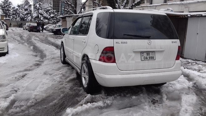 Mercedes ML 320 1999, 250,000 km - 0.4 l - Bakı