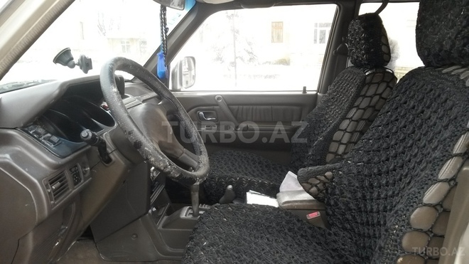Mitsubishi Pajero 1992, 397,000 km - 0.3 л - İsmayıllı