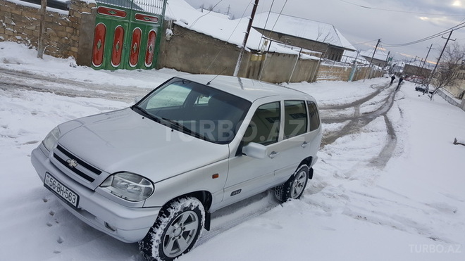 Chevrolet Niva 2007, 325,000 km - 1.7 l - Bakı