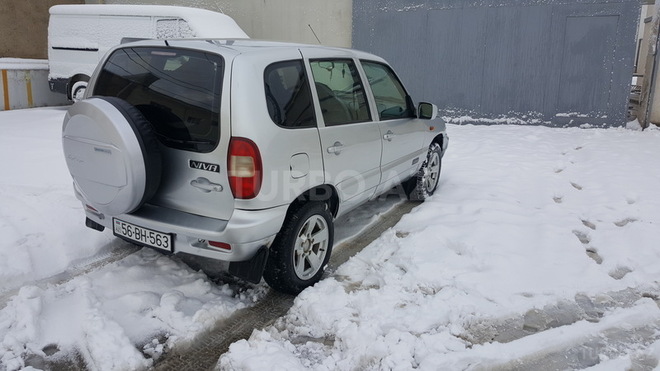Chevrolet Niva 2007, 325,000 km - 1.7 l - Bakı