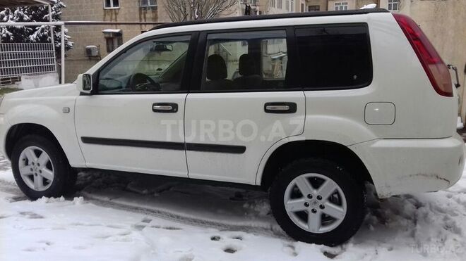 Nissan X-Trail 2010, 176,532 km - 2.5 l - Bakı