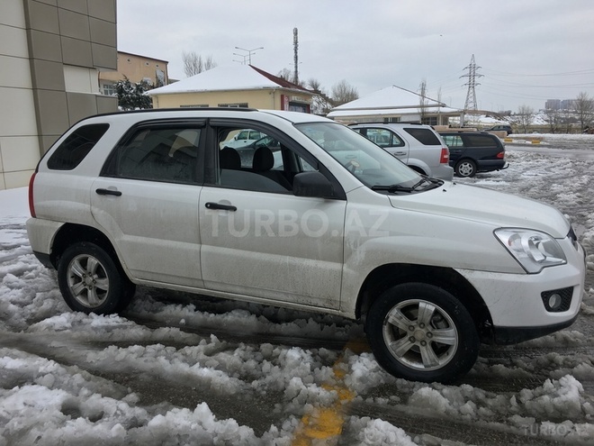 Kia Sportage 2008, 110,213 km - 2.0 l - Bakı