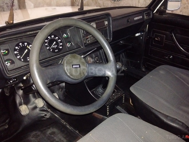 LADA (VAZ) 2107 2009, 116,783 km - 1.6 л - Salyan