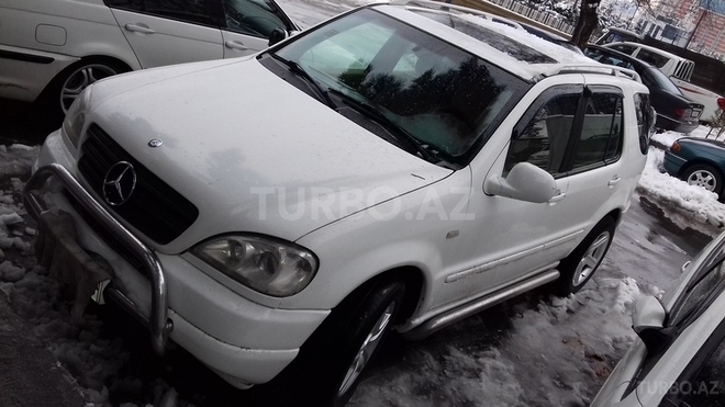 Mercedes ML 320 1998, 235,000 km - 0.3 l - Bakı