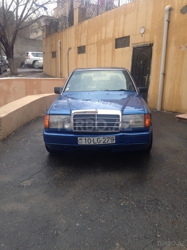 Mercedes E 200 1987, 296,000 km - 2.0 л - Bakı