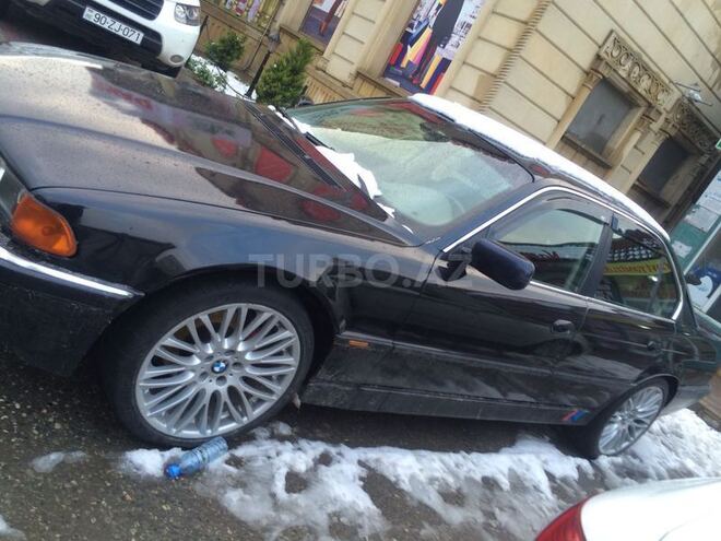 BMW 735 1997, 345,000 km - 3.5 л - Bakı