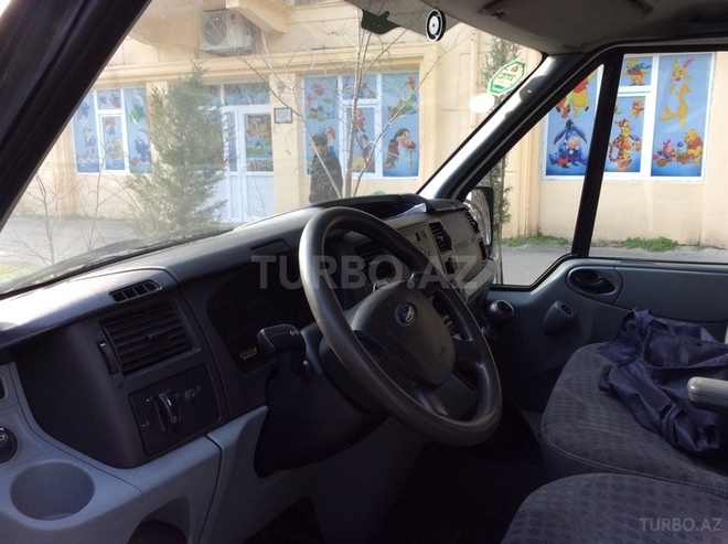 Ford Transit 2007, 235,000 km - 2.4 l - Bakı