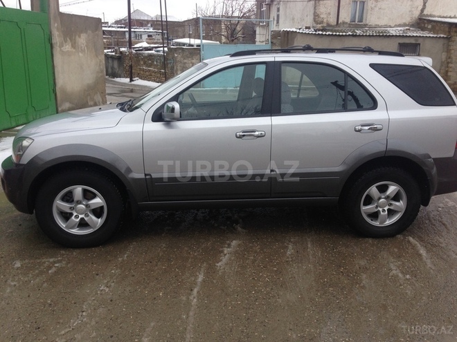 Kia Sorento 2006, 190,000 km - 0.4 l - Sumqayıt