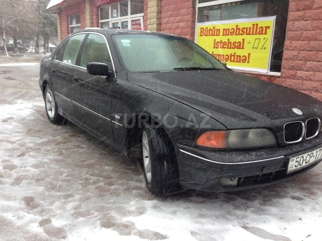 BMW 528 1999, 187,543 km - 2.8 l - Sumqayıt