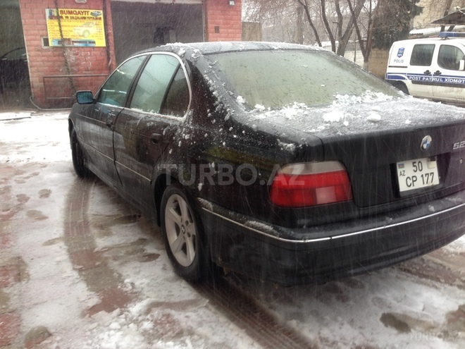 BMW 528 1999, 187,543 km - 2.8 l - Sumqayıt