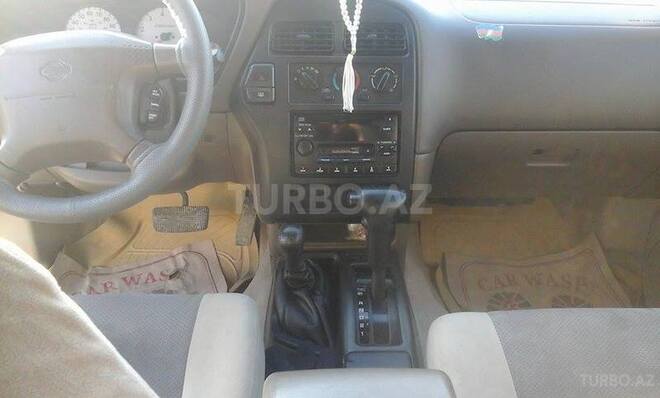 Nissan Pathfinder 1999, 206,000 km - 3.3 l - Bakı