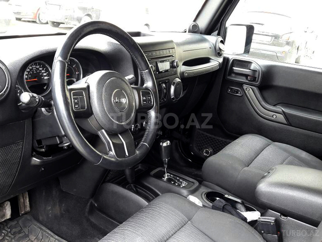 Jeep Wrangler 2012, 130,000 km - 2.8 l - Bakı