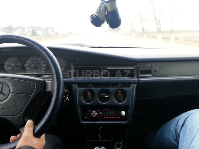 Mercedes 190 1992, 500,000 km - 1.8 l - Bakı