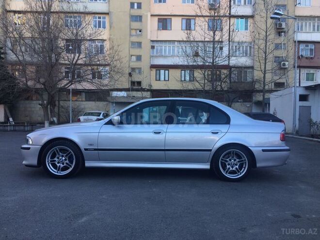 BMW 525 2001, 210,000 km - 2.5 l - Bakı