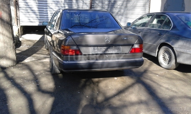 Mercedes E 230 1992, 380,000 km - 2.3 l - Mingəçevir