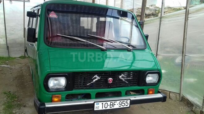 RAF  1987, 300,000 km - 0.2 l - Bakı