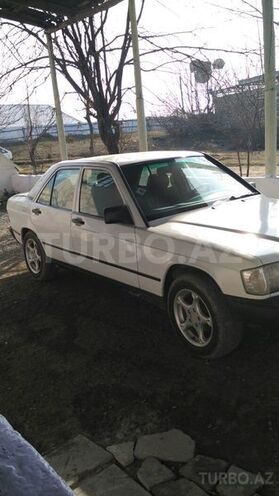 Mercedes 190 1986, 5,443 km - 2.0 l - Ağdaş