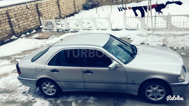 Mercedes C 220 1998, 327,369 km - 2.2 л - Bakı