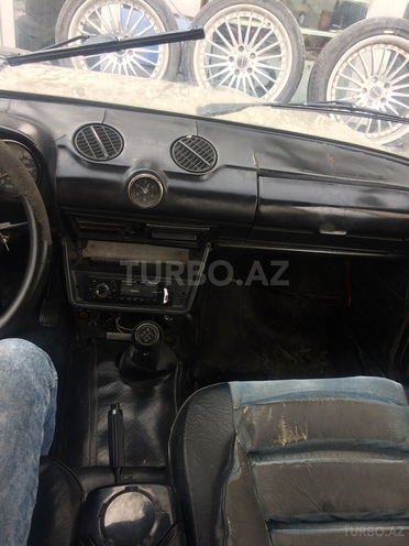 LADA (VAZ) 21011 1982, 332,345 km - 1.3 л - Bakı