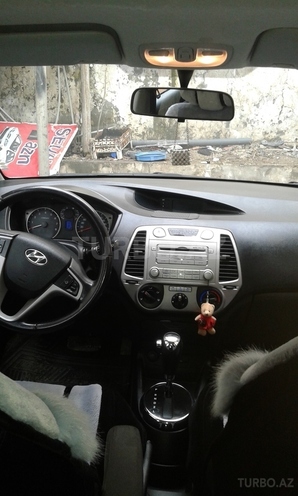Hyundai i20 2010, 74,000 km - 1.4 l - Bakı