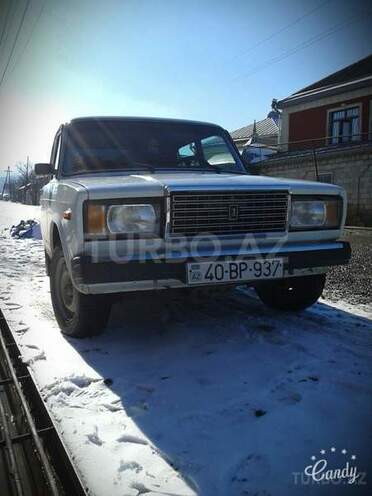 LADA (VAZ) 2107 2002, 120,000 km - 1.6 l - Quba