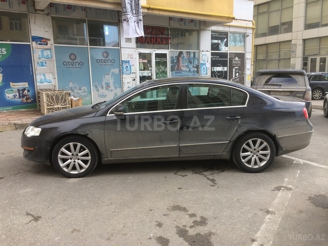 Volkswagen Passat 2010, 141,000 km - 2.0 l - Bakı