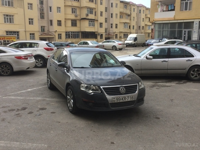 Volkswagen Passat 2010, 141,000 km - 2.0 l - Bakı
