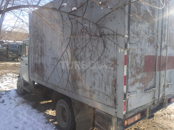 ZIL 5301 2004, 100,000 km - 2.5 l - Qazax