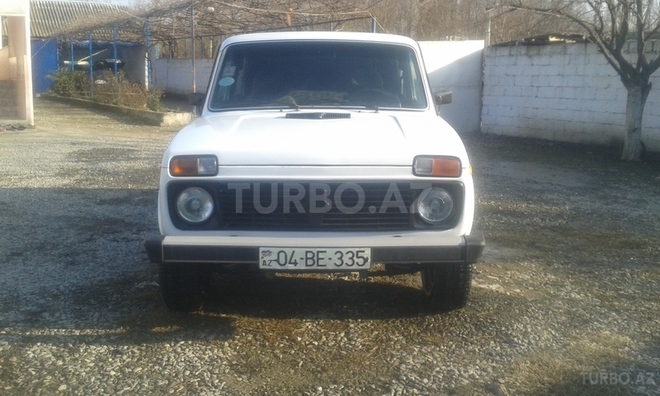 LADA (VAZ) Niva 2001, 225,000 km - 1.7 l - Bakı