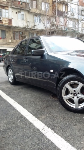Mercedes C 200 1998, 178,000 km - 2.0 l - Bakı