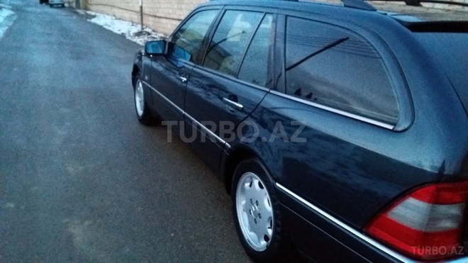 Mercedes C 180 1997, 332,000 km - 1.8 l - Bakı