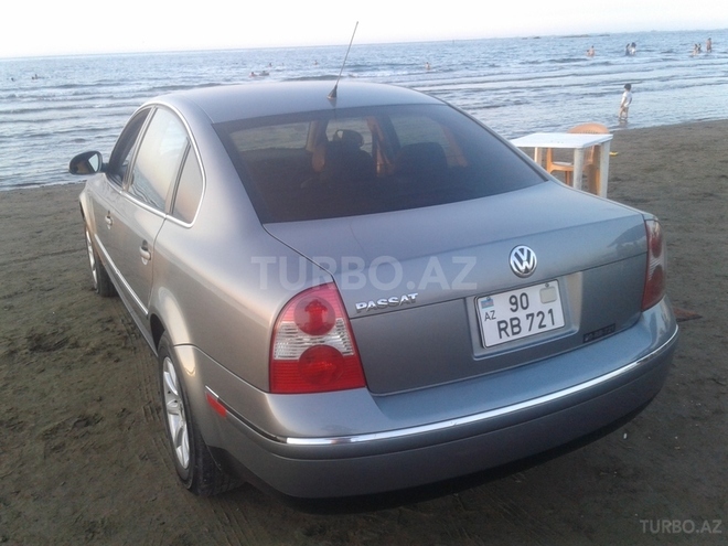 Volkswagen Passat 2004, 230,000 km - 1.8 l - Bakı