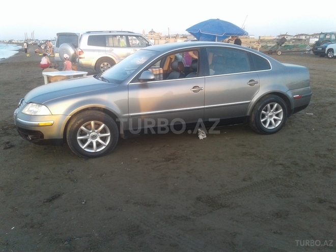 Volkswagen Passat 2004, 230,000 km - 1.8 l - Bakı